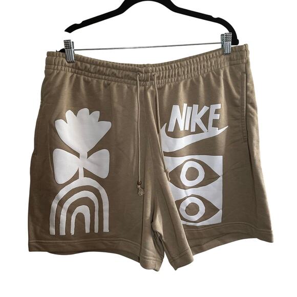 Nike Sportswear Puff Print Graphic French Terry Shorts NWT Size XXL Men's Tan - Picture 3 of 16